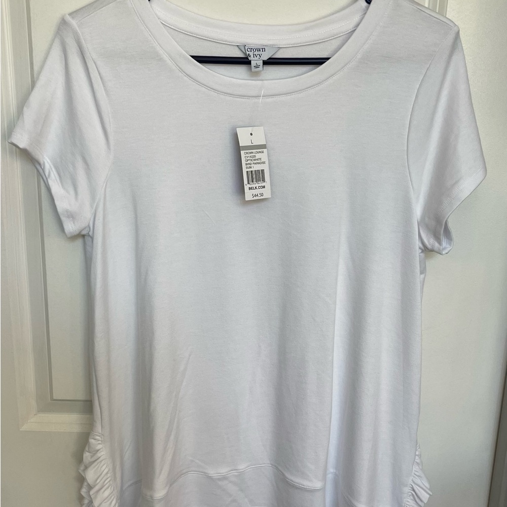 Crown and Ivy white tee shirt